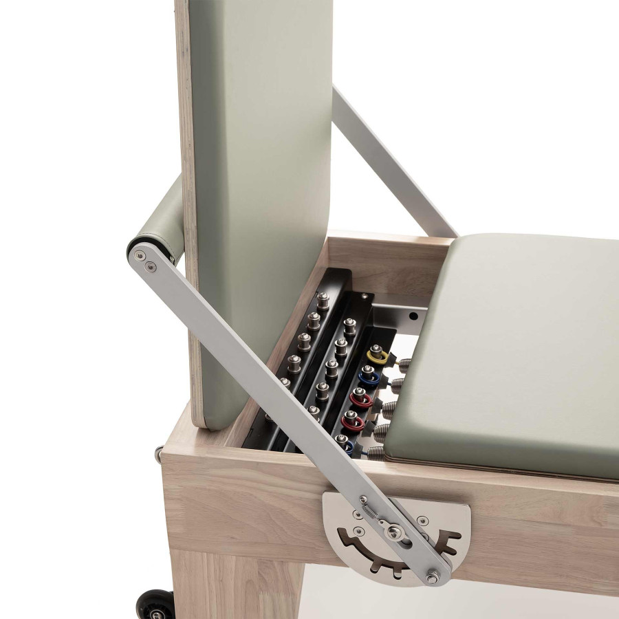 Mooma - WOODEN REFORMER WITH TOWER